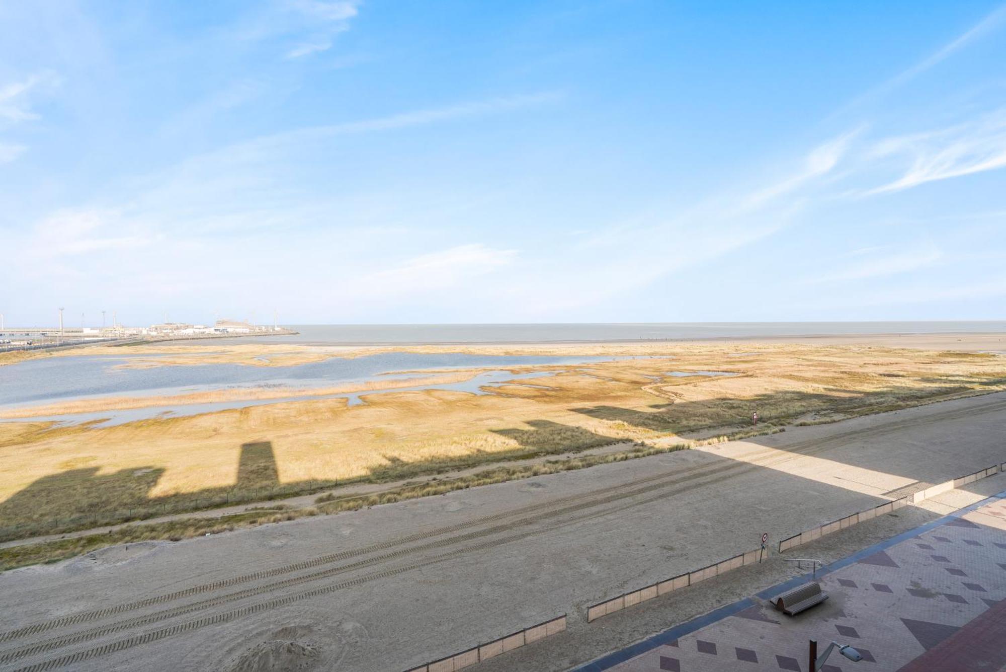 Ontspannen Aan Zee App Met Frontaal Zeezicht - 4P Knokke-Heist Luaran gambar